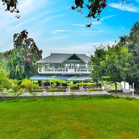 Mgm Whispering Wind'S Yelagiri Hotel Eksteriør billede