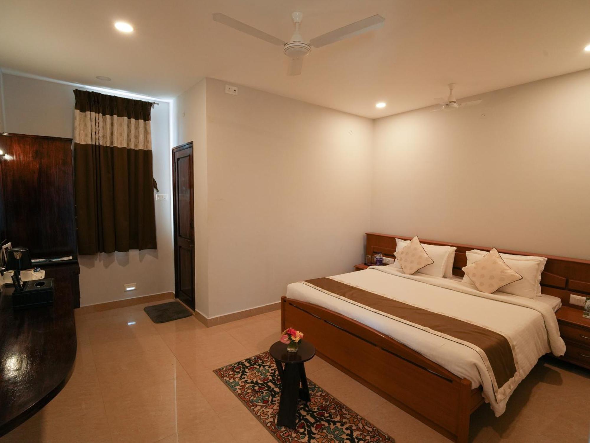 Mgm Whispering Wind'S Yelagiri Hotel Eksteriør billede