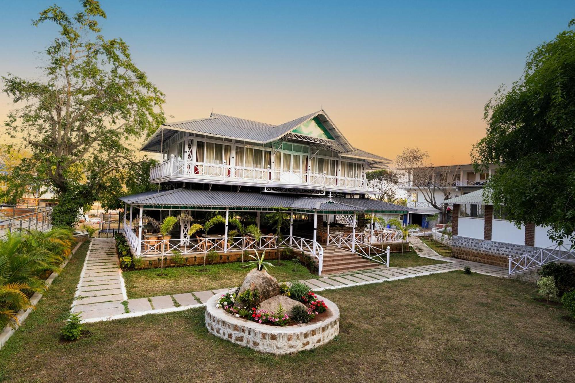 Mgm Whispering Wind'S Yelagiri Hotel Eksteriør billede