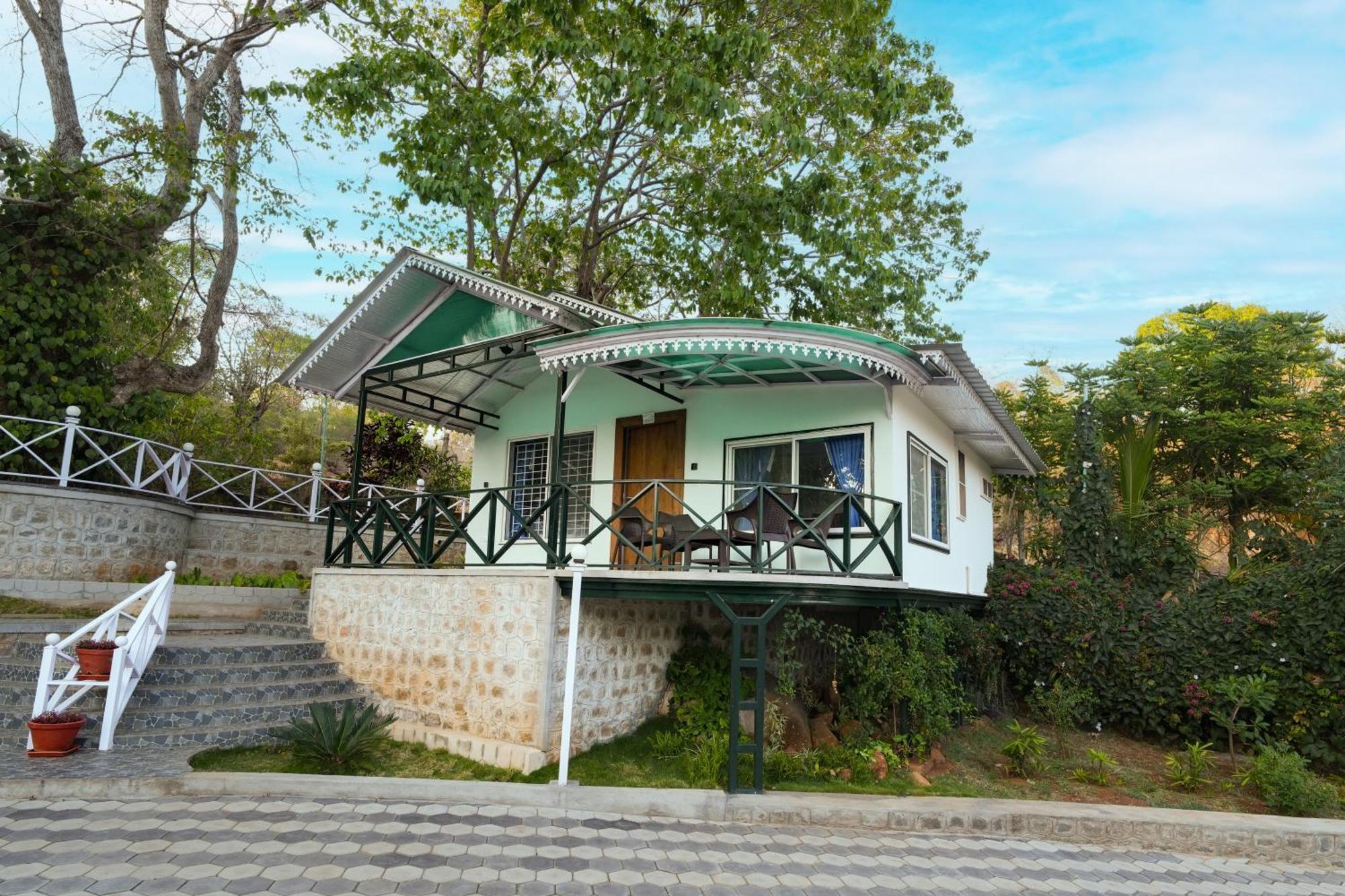Mgm Whispering Wind'S Yelagiri Hotel Eksteriør billede