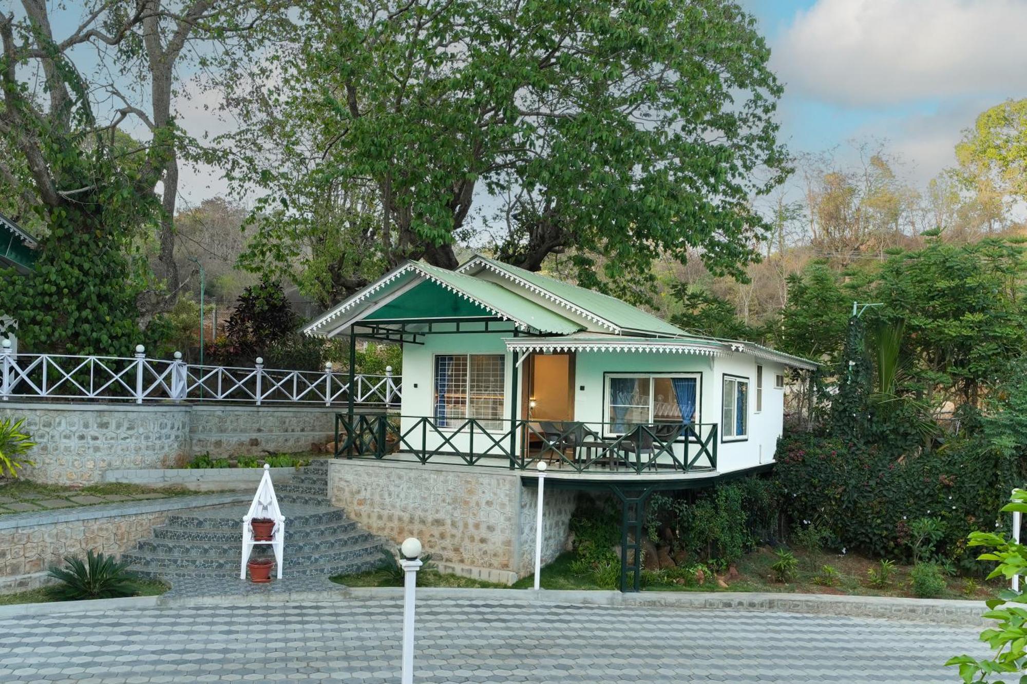 Mgm Whispering Wind'S Yelagiri Hotel Eksteriør billede